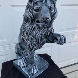 Paw Up Lion Statue 