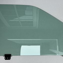 OEM 03-06 FORD EXPEDITION, LINCOLN NAVIGATOR RIGHT FRONT DOOR WINDOW GLASS PASSENGER 2003 2004 2005 2006