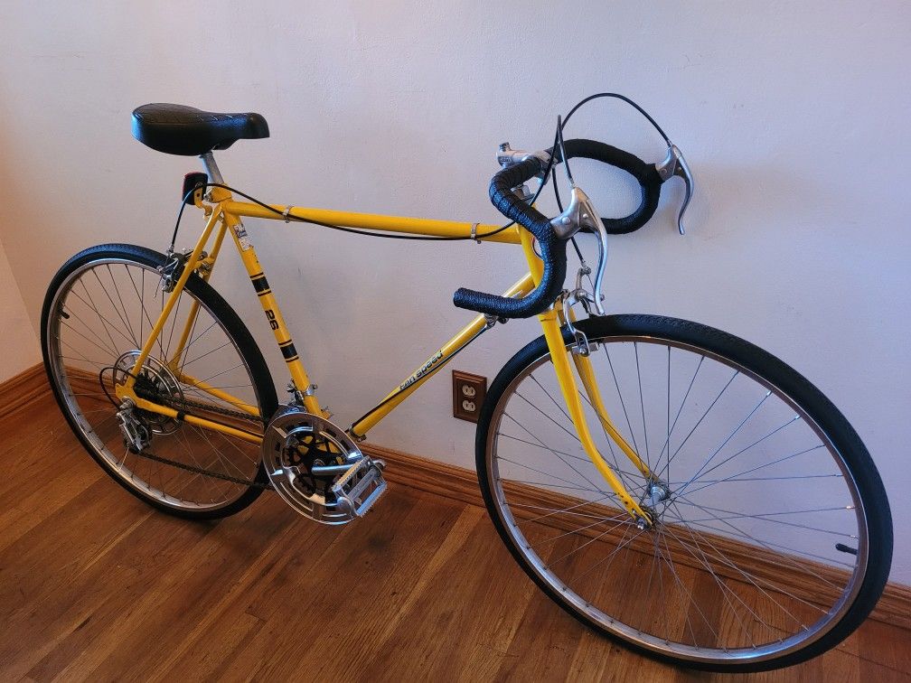 Vintage Sears Roebuck 10-Speed Road Bike 26" Tires Shimano Comp. USA