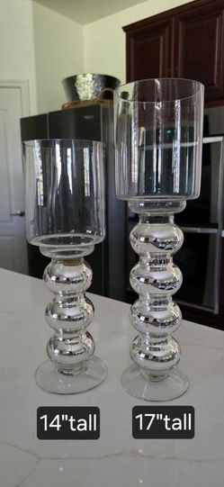 2 candle holders