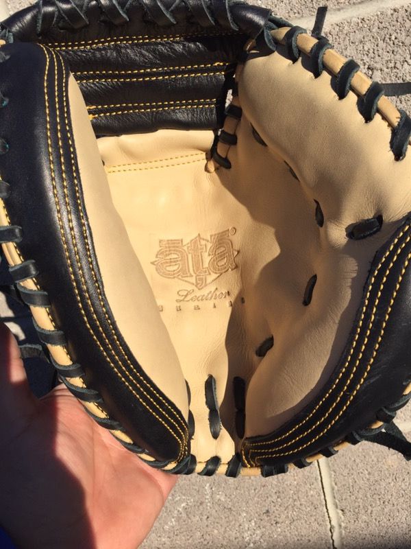 Rolin/Barraza professional quality baseball gloves