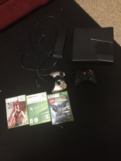 Xbox 360 with 3 games 2 controllers