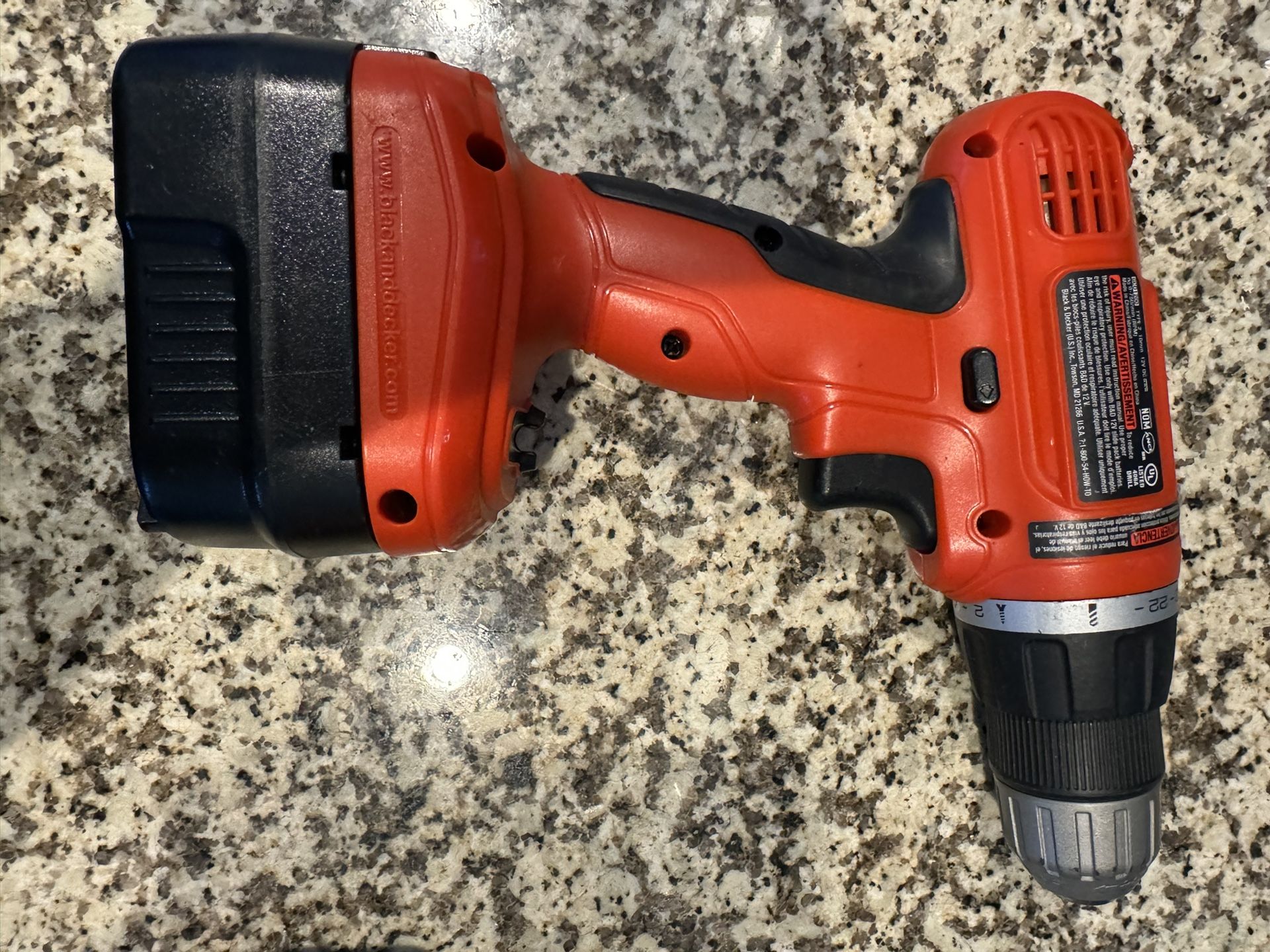 BLACK+DECKER Cordless 3/8” Drill GCO1200C 12V (HPB12 Battery)