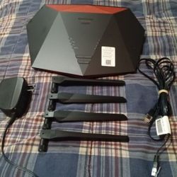 Nighthawk Pro Gaming Wi-Fi 6 Router 5.4. Gbps. w/ Duma 053.0A