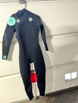 Matuse Full Wetsuit with Tags Size M 3MM