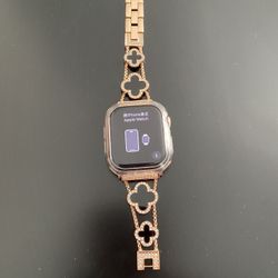 Apple Watch Series 10 (Rose Gold)