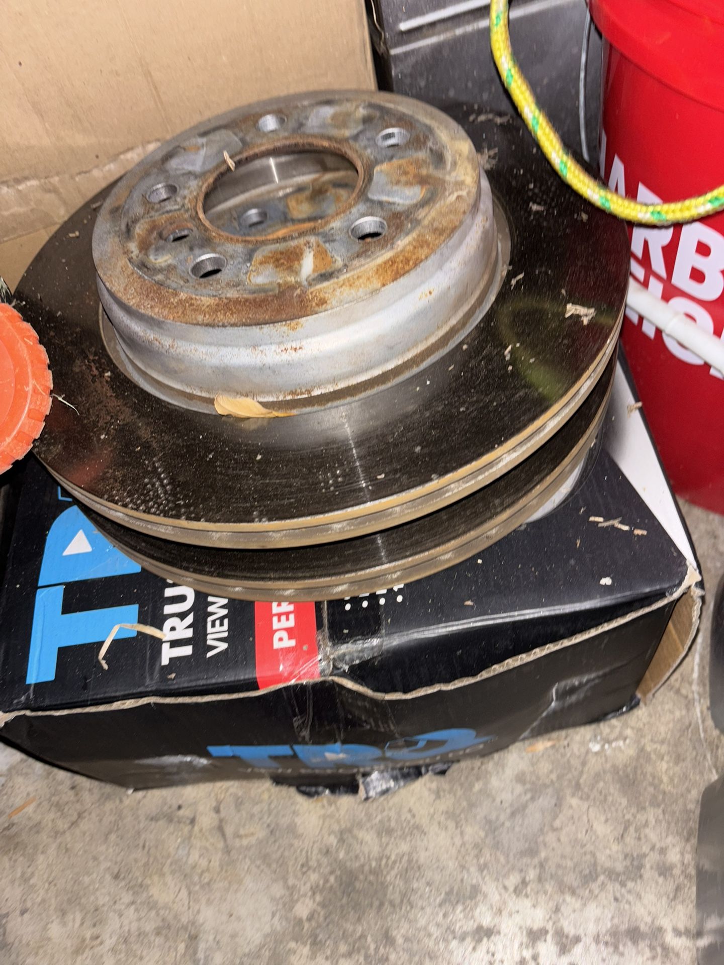 2009 BMW 528i Brakes And Rotors