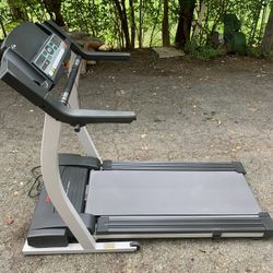 Pro Form 745CS Treadmill