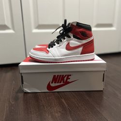 Jordan 1 High OG Heritage Red White Black