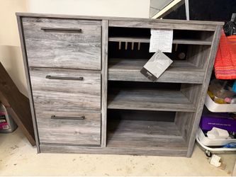 Ashley Furniture - Dresser/TV stand