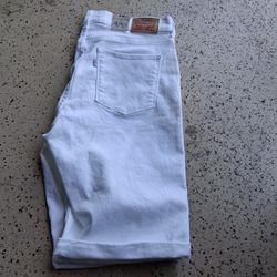 Levi Bermudas. New . Sz 8 (29) 