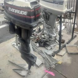Evinrude Johnson 25 HP Outboard NON-Tiller