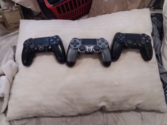 Title: Lot of 4 PS4 Controllers (3 Working, 1 For Parts) - Sony OEM