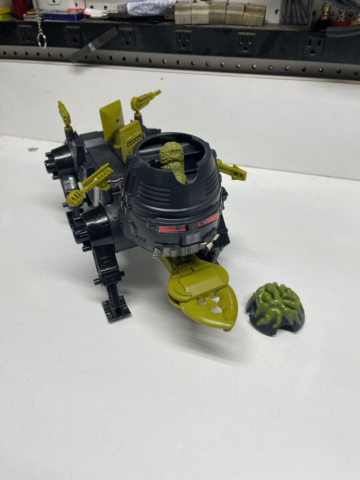Vintage Wheeled Warriors Monster Minds Vehicle Works 1984. Pickup Or Ship At Buyers Expense