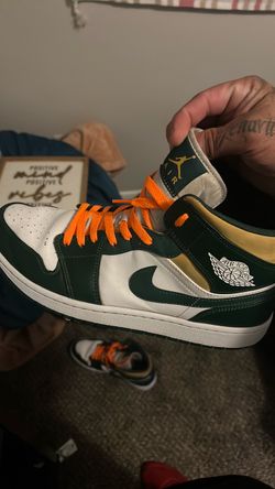 Jordan Nike 1 mid sonic 2021