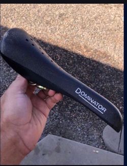 DOMINATOR VISCOUNT OLDSCHOOL SEAT WITH OG GUTS