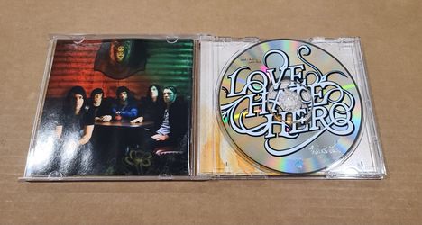 LoveHateHero 