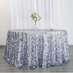 6 Round Sparkle Metallic Tablecloths