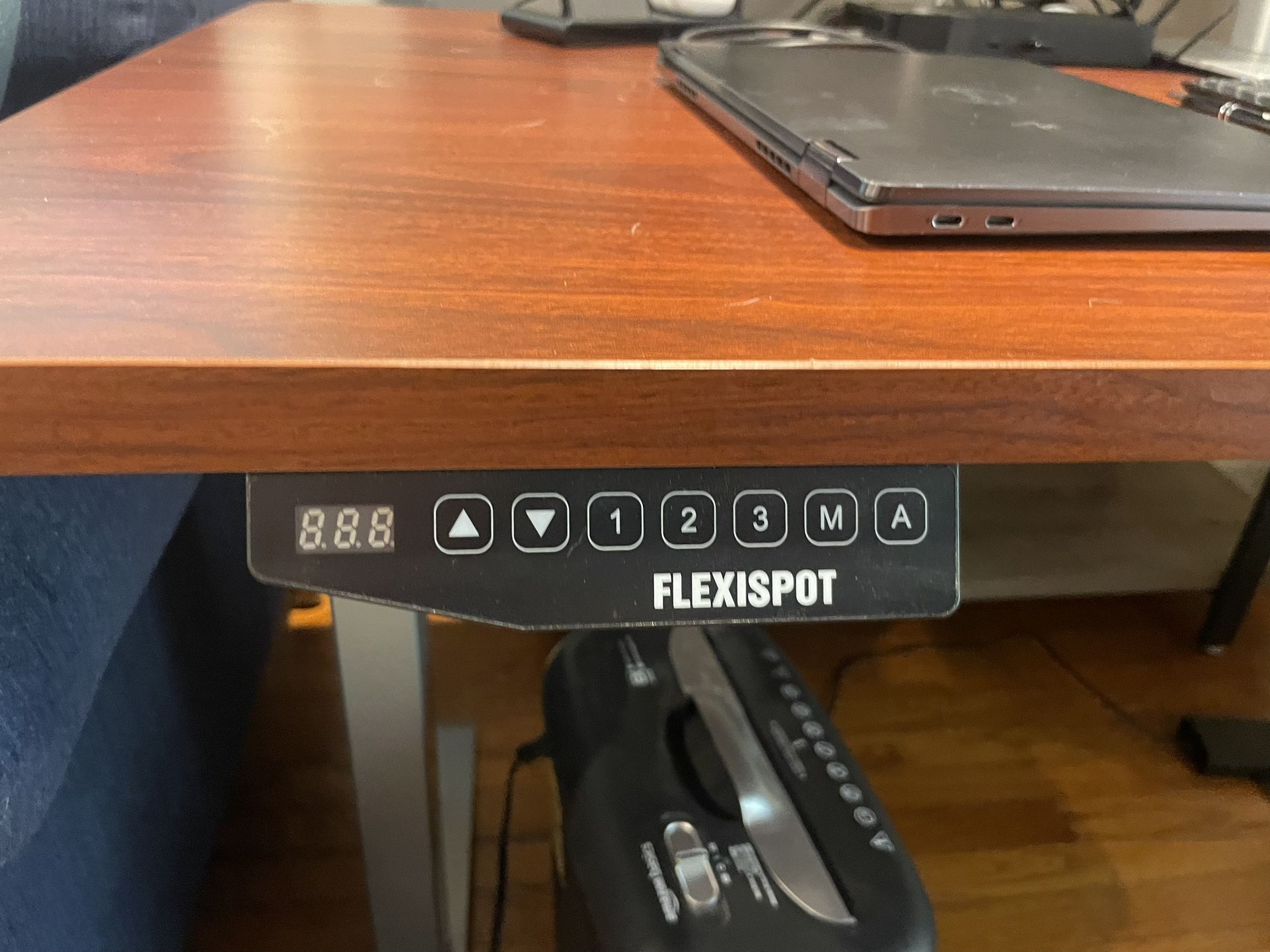 Flexispot Adjustable Height Desk