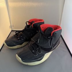 Nike  Kyrie 6 Solar Black Red Glow In Dark CT1019 991 Men Size 10