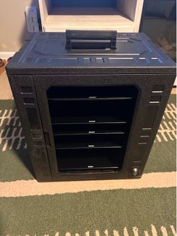 Storage case