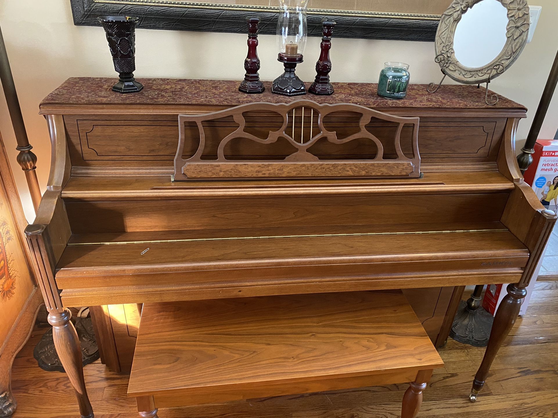 Samick Upright Piano