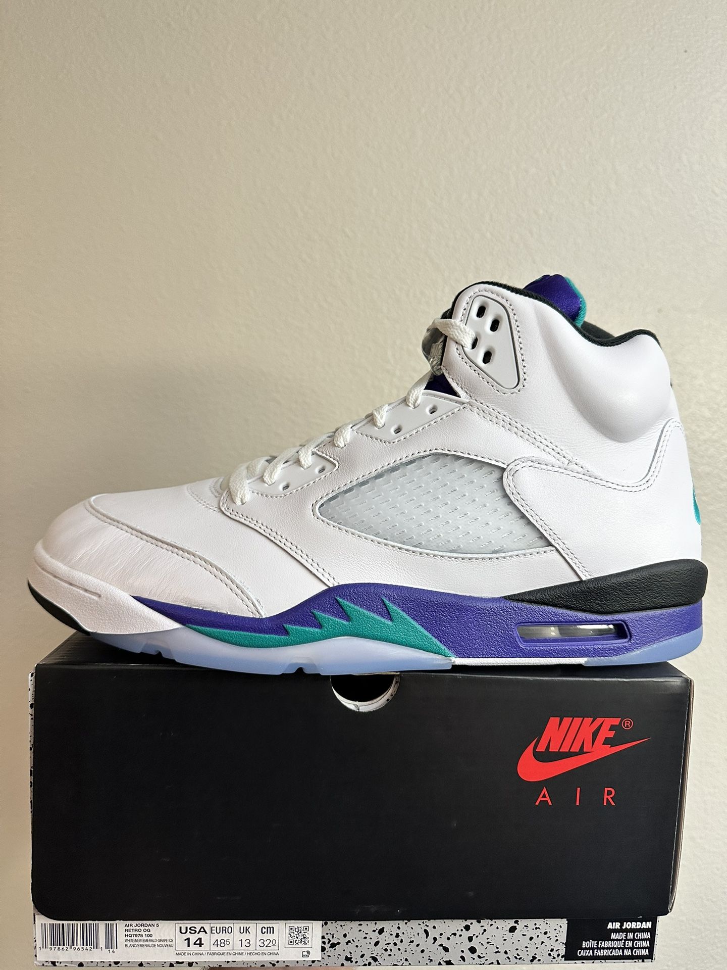 Mens Jordan Retro 5 Size 14 Grape