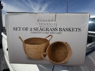 Set Of 2 Seagrass Baskets 