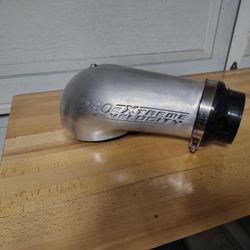 Extreme velocity Blow Through Hat