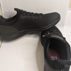 Men's Sketchers. Size 10.5