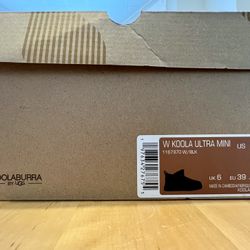 NEW WOMENS KOOLABURRA ULTRA MINI SIZE 8-BLACK