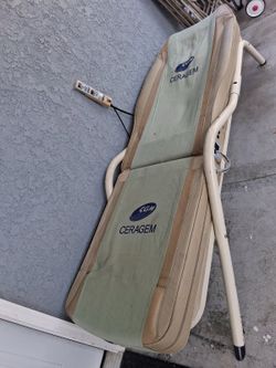 Massage bed Massage bed