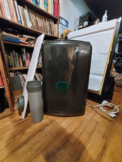 De'Longhi portable standing AC unit