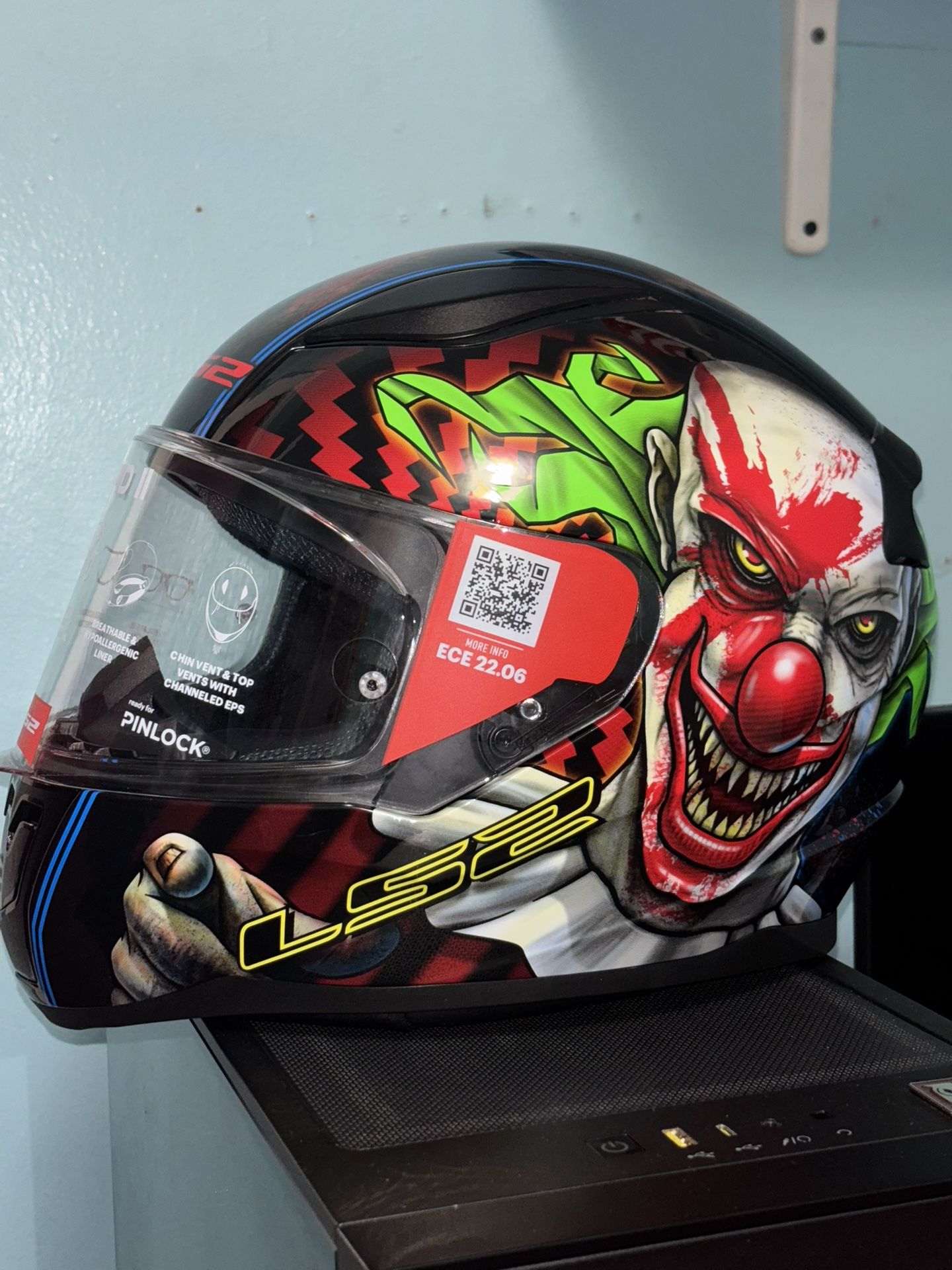 LS2 Rapid 2 Happy Dreams New Motorcycle Helmet (Size Large)