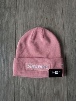 Supreme New Era Beanie Pink