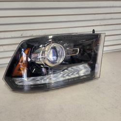 2009 to 2018 Dodge Ram passenger side projector head light