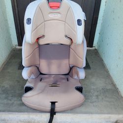 Graco Booster No Straps Faded Expiration 2030