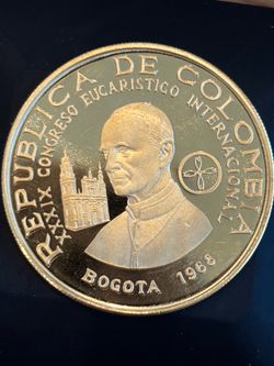 1968 Colombia 500 Pesos Gold Medal Pope Paul VI 21.51g