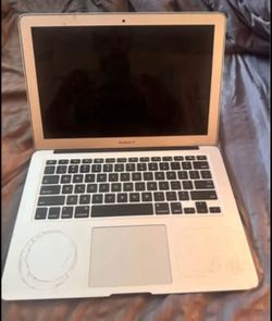Apple MacBook Air 13" (Model A1466, 2015) – FOR PARTS