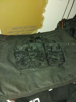 Molle Mag Holster 10$