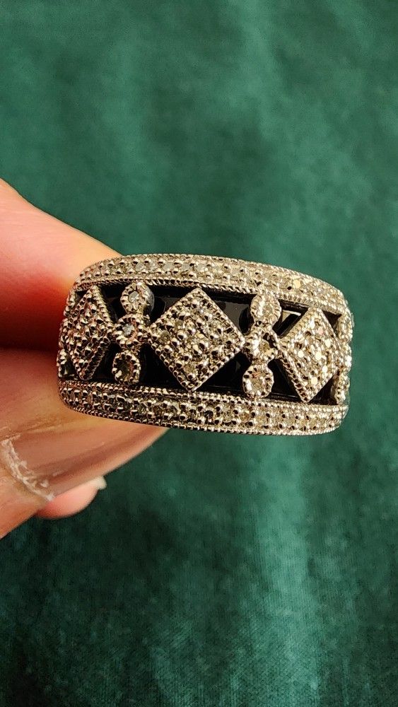 Real Tiny Diamonds Ring