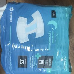 Adult Size M Dipers 