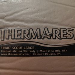 Thermarest Trail Scout Inflating Sleeping Pad