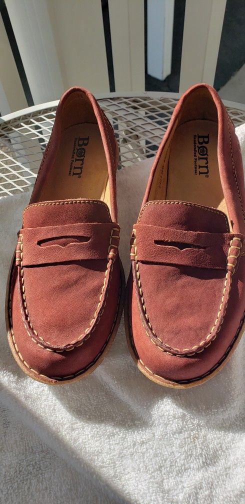 shoes mens Born loafers 9 new 7/4/25 best offer yakima
