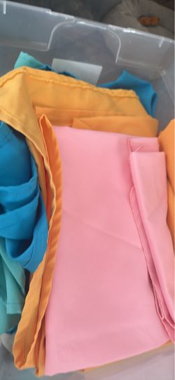 Mix color table cloths