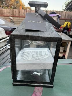 Lantern 18x8