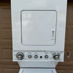 Kenmore 24” Stackable Washer & Dryer