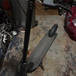 Segway G30 LP (22MPH, 💯% Battery + Charger)