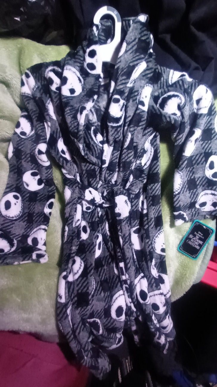 Nightmare Before Christmas Robe