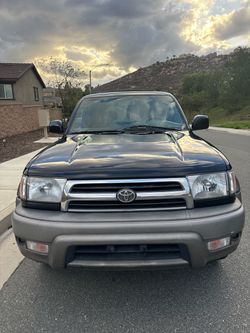 2000 Toyota 4Runner Limited